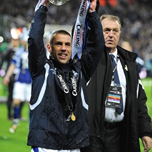Kevin Phillips Triumphant Moment: Birmingham City FC Wins Carling Cup at Wembley Against Arsenal