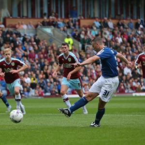 Paul Caddis Scores Birmingham City's Second Goal vs. Burnley (Sky Bet Championship)