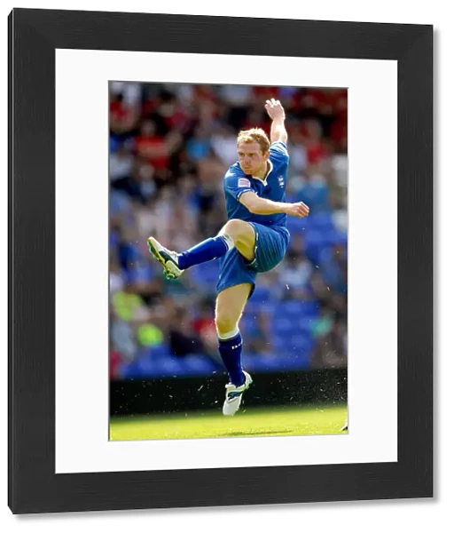 Chris Burke in Action: Birmingham City vs Everton Pre-Season Friendly (30-07-2011)