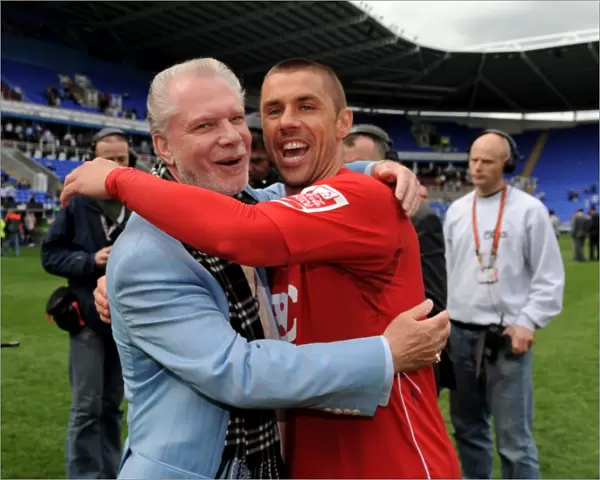 Birmingham City FC: David Gold and Kevin Phillips Emotional Moment as Championship Victory over Reading Secured (03-05-2009)