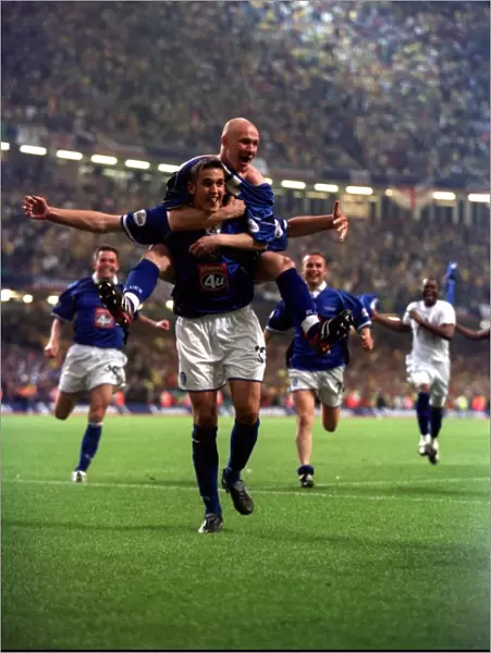 Birmingham City FC: Darren Carter's Epic Penalty Win in the 2002 Playoff Final Against Norwich City