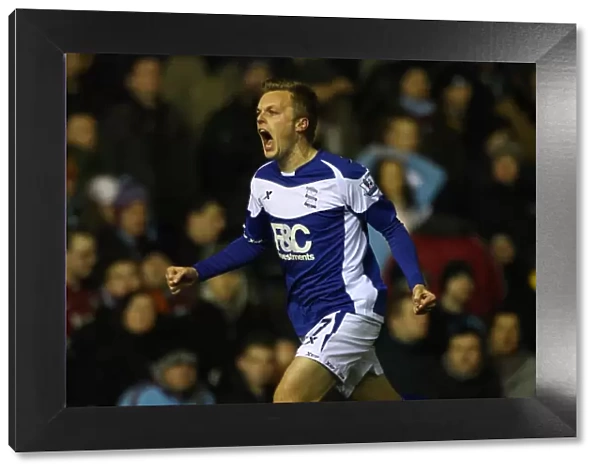 Sebastian Larsson Scores Penalty: Birmingham City Leads Aston Villa in Carling Cup Quarterfinal (02-12-2010)