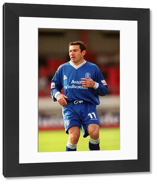 Stan Lazaridis in Action: Birmingham City vs. Crewe Alexandra (Division One, 08-10-2000)