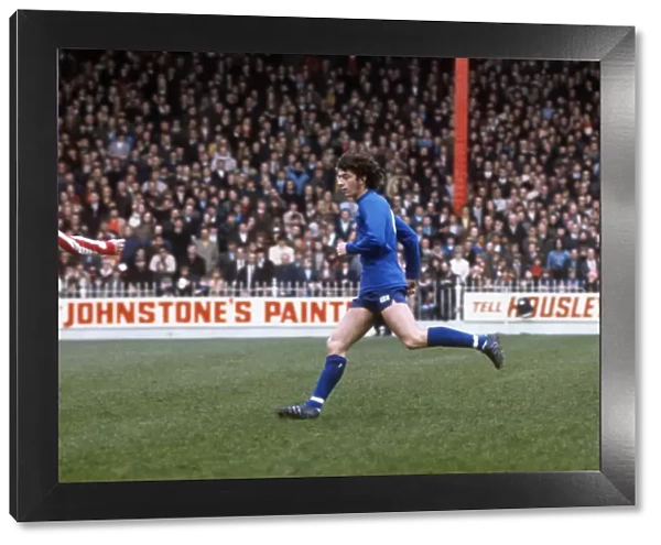 Trevor Francis Leads Birmingham City: A Classic Moment in Division Two Against Sheffield United