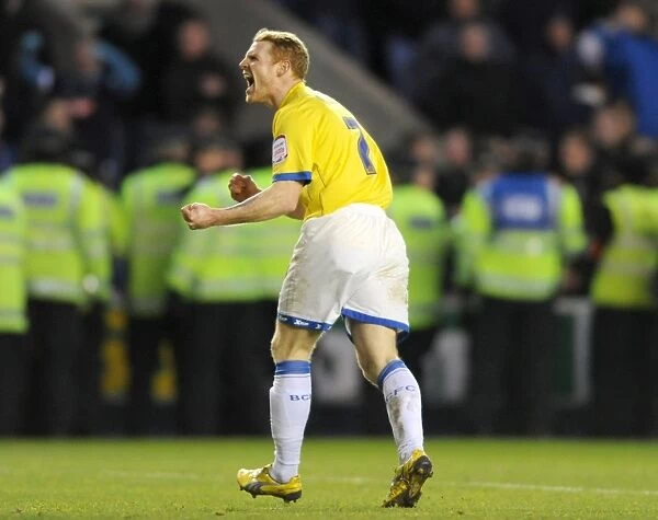 Adam Rooney's Euphoric Celebration: Birmingham City's Fourth Goal vs. Millwall (Championship, 14-01-2012)