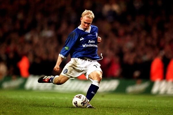 Agonizing Miss: Andrew Johnson's Last-Minute Penalty Heartbreak for Birmingham City in 2001 Worthington Cup Final vs. Liverpool