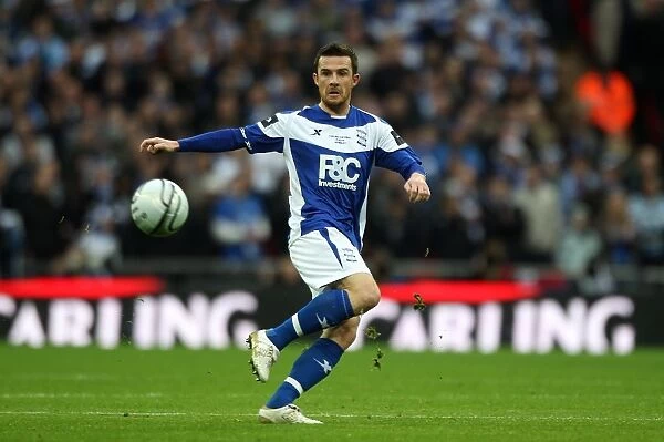 Barry Ferguson and Birmingham City Face Off Against Arsenal in Carling Cup Final at Wembley Stadium