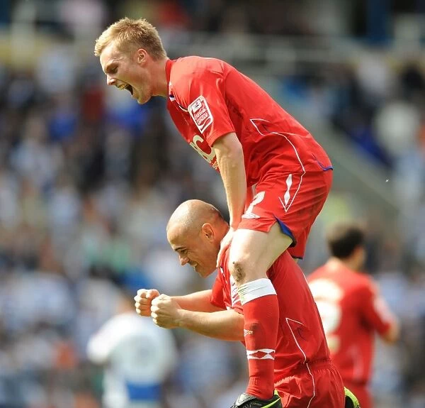 Birmingham City FC: Carr and O'Connor's Euphoric Promotion Moment at Madejski Stadium (2009)