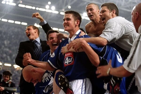 Birmingham City FC: Darren Carter's Decisive Penalty Secures Playoff Victory over Norwich City (May 12, 2002)