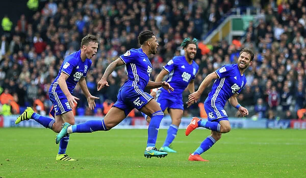 Birmingham City vs Aston Villa: David Davis Scores First Goal in Derby Showdown (Sky Bet Championship)