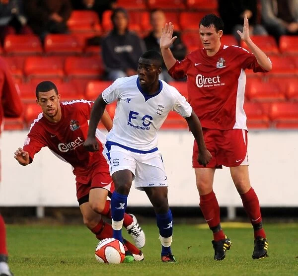 Birmingham City's Akwasi Asante Overpowers Harrow Borough Defenders in Pre-Season Friendly (10-08-2010)