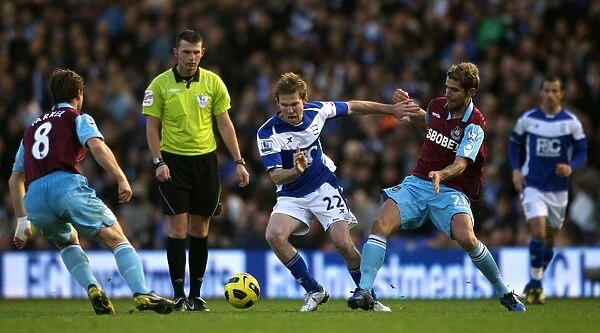Clash of the Midfield Maestros: Hleb vs. Behrami in Birmingham City vs. West Ham United (BPL, 06-11-2010)