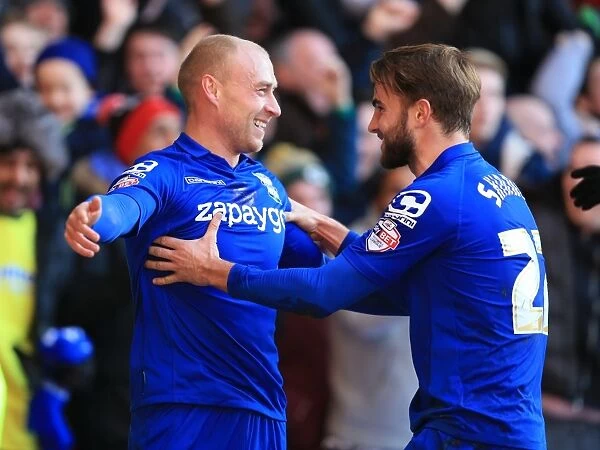 Cotterill and Shinnie: Birmingham City's Euphoric Moment as They Celebrate Goal Against Nottingham Forest (Sky Bet Championship)