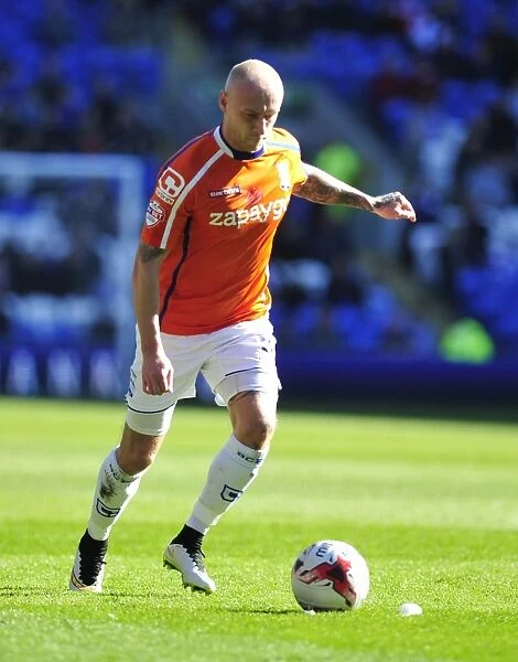David Cotterill in Action: A Battle Between Cardiff City and Birmingham City (Sky Bet Championship)