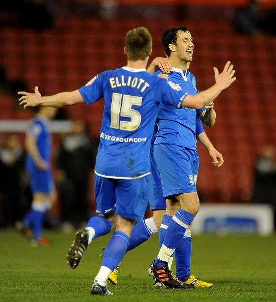 Double Trouble: Fahey and Elliott's Goal Celebration vs. Barnsley (Birmingham City, 21-02-2012)