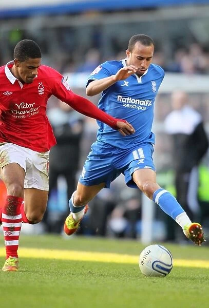 Intense Rivalry: Andros Townsend vs. Gareth McCleary Battle in Birmingham City vs. Nottingham Forest Npower Championship Clash