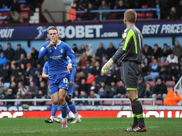 Jordan Mutch Scores First Goal for Birmingham City Against West Ham United (09-04-2012)