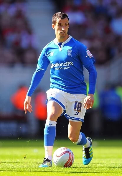 Keith Fahey in Action: Birmingham City vs. Middlesbrough at Riverside Stadium (21-08-2011)