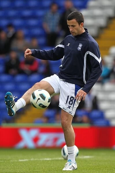 Keith Fahey's Focused Warm-Up Ahead of Birmingham City vs. Bolton Wanderers (02-04-2011)