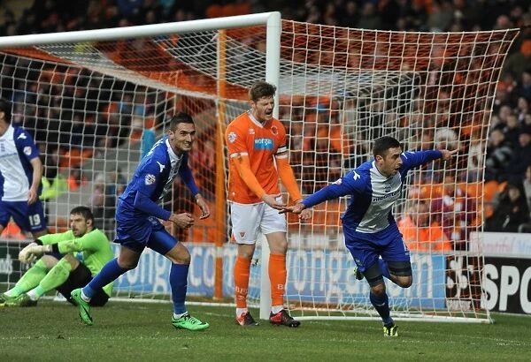 Lee Novak's Brace: Birmingham City's Second Goal vs. Blackpool (Sky Bet Championship)