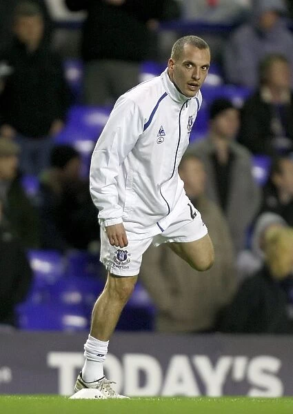 Leon Osman's Pre-Match Routine: Birmingham City vs. Everton, Barclays Premier League (09-03-2011)