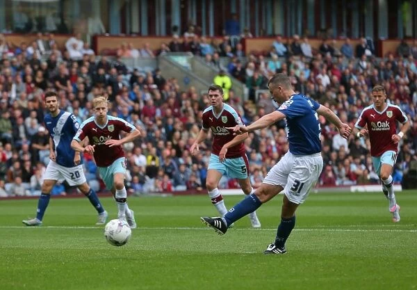 Paul Caddis Scores Birmingham City's Second Goal vs. Burnley (Sky Bet Championship)