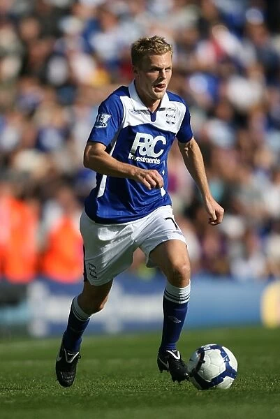 Sebastian Larsson in Action: Birmingham City vs. Bolton Wanderers (Premier League, 2009)