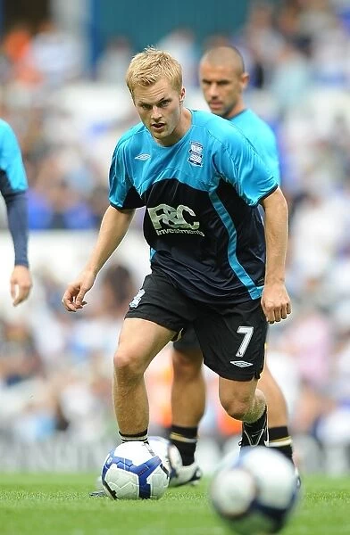 Sebastian Larsson vs. Tottenham Hotspur: Birmingham City's Midfielder Faces Off in Barclays Premier League Action (29-08-2009)