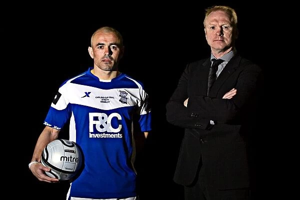 Stephen Carr and manager Alex McLeish (r), Birmingham City