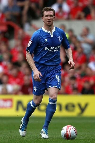 Steven Caldwell Leads Birmingham City in Championship Clash at Nottingham Forest (02-10-2011)
