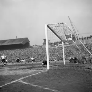 FA Cup - Fifth Round - Millwall v Birmingham City - The Den