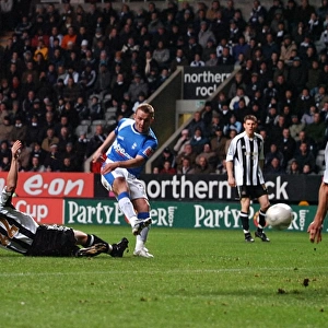 FA Cup Jigsaw Puzzle Collection: FA Cup Round 3 Replay, 17-01-2007 v Newcastle United, St. James' Park