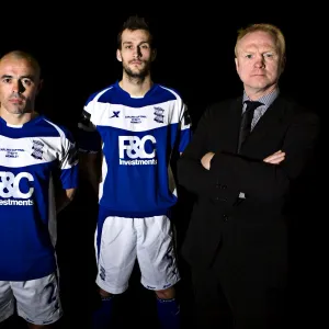 L-R: Birmingham Citys Stephen Carr, Roger Johnson and manager Alex McLeish