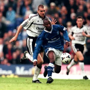 Nationwide League Division One Collection: 18-08-2000 v Fulham