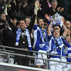 Stephen Carr and Birmingham City Celebrate Carling Cup Victory at Wembley: Defeating Arsenal