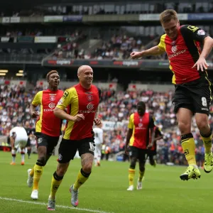 Sky Bet Championship Collection: Sky Bet Championship - MK Dons v Birmingham City - Stadium:mk