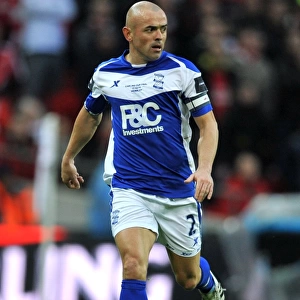 Thrilling Performance at Wembley: Stephen Carr Shines for Birmingham City in Carling Cup Final Against Arsenal