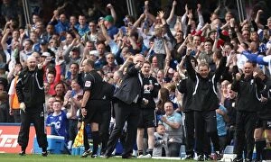 Images Dated 16th April 2011: Alex McLeish Jubilates Birmingham City's Second Goal vs. Sunderland (April 16, 2011)