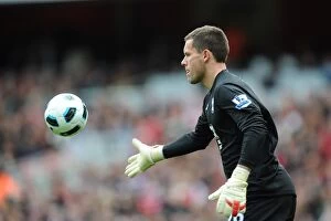 Images Dated 16th October 2010: Birmingham City's Ben Foster: Heroically Holds Arsenal at Emirates Stadium (16-10-2010)