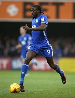 Images Dated 26th November 2016: Clayton Donaldson in Action: Birmingham City vs. Brentford, Sky Bet Championship