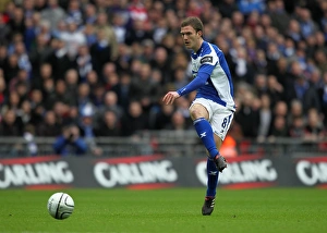 Craig Gardner's Epic Performance: Birmingham City at the Carling Cup Final vs. Arsenal - Thrilling Moments from Wembley Stadium