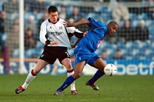 Images Dated 7th January 2003: Finnan vs Morrison: An Intense FA Cup Battle between Fulham and Birmingham City (05-01-2003)