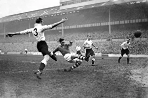 Football League Division Two - Tottenham Hotspur v Birmingham City