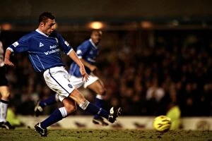 Images Dated 31st January 2001: Geoff Horsfield Scores Birmingham City's Second Goal in the 2001 Worthington Cup Semi-Final vs