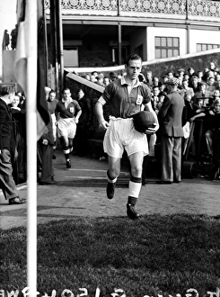 Intense Action: Fulham vs Birmingham City, Division Two Football League Clash