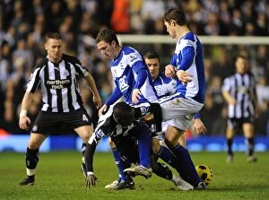 FA Cup Round 5, 19-02-2011 v Sheffield Wednesday, St. Andrew's Collection: Intense FA Cup Clash: Craig Gardner and Nikola Zigic vs. Cheik Tiote's Battle for the Ball