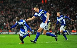 Goal Celebrations Collection: Obafemi Martins Thrilling Wembley Goal: Birmingham City's Carling Cup Victory