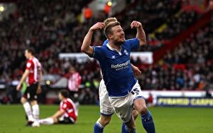 Images Dated 28th January 2012: Wade Elliott's Hat-Trick: Birmingham City's FA Cup Victory Over Sheffield United (2012)